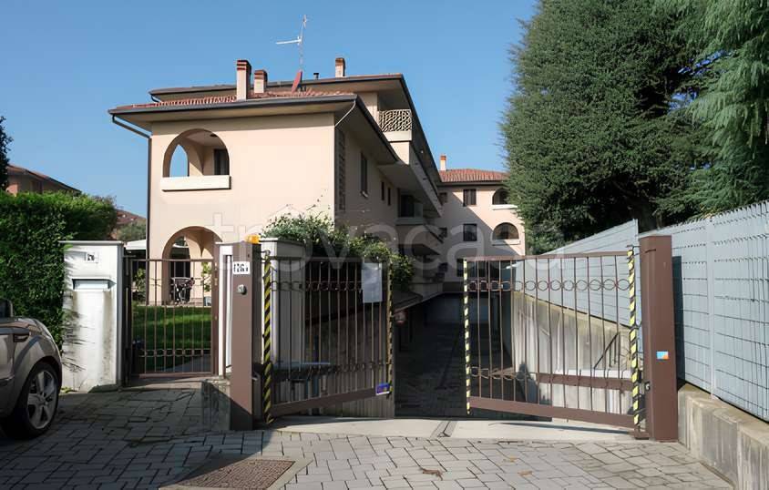 appartamento in vendita ad Inzago