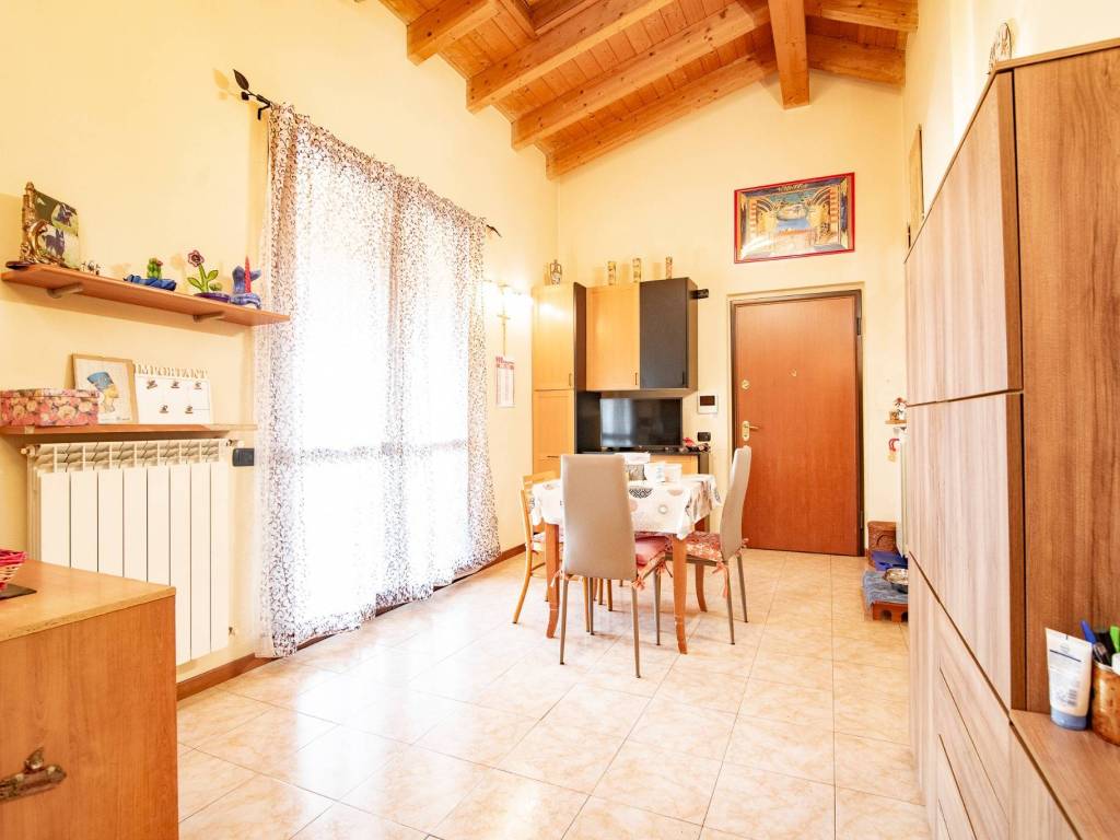 appartamento in vendita ad Inzago
