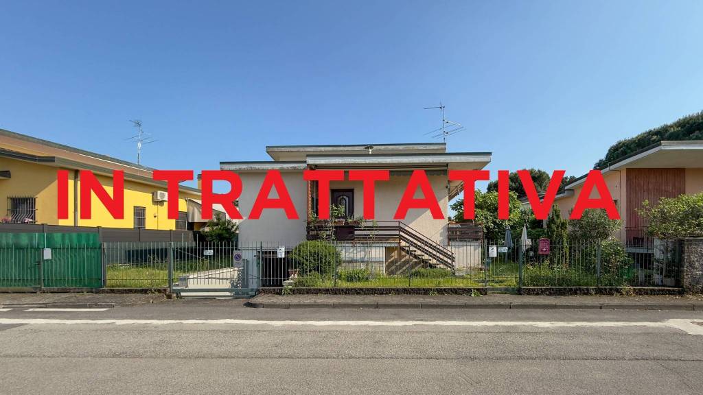 casa indipendente in vendita ad Inzago