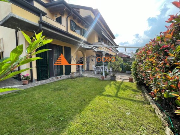 casa indipendente in vendita ad Inzago