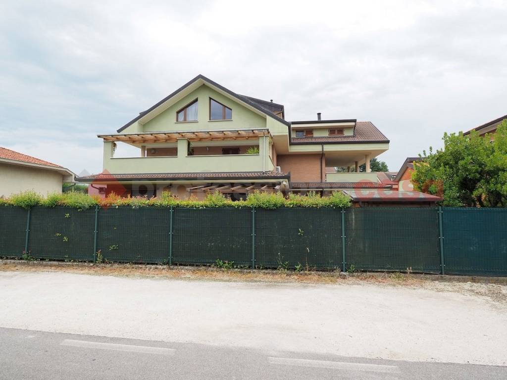 appartamento in vendita ad Inzago