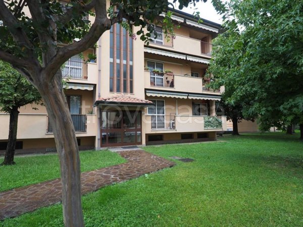 appartamento in vendita ad Inzago