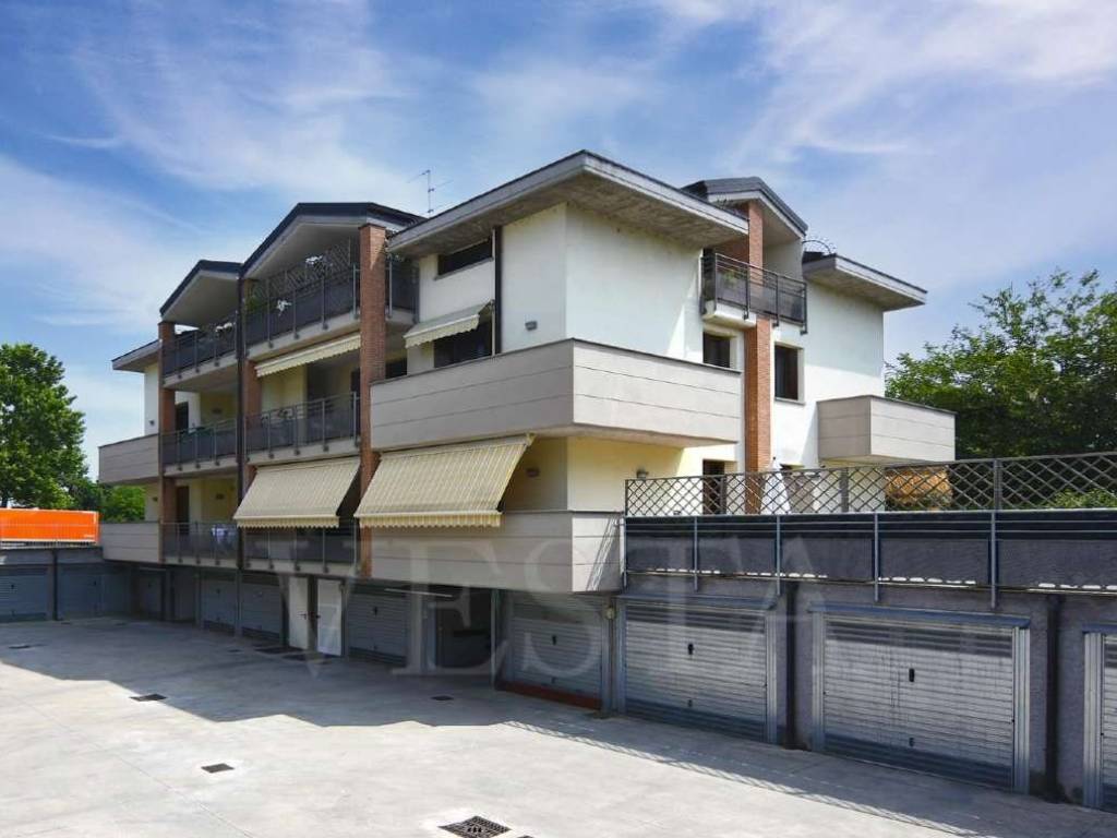 appartamento in vendita ad Inzago