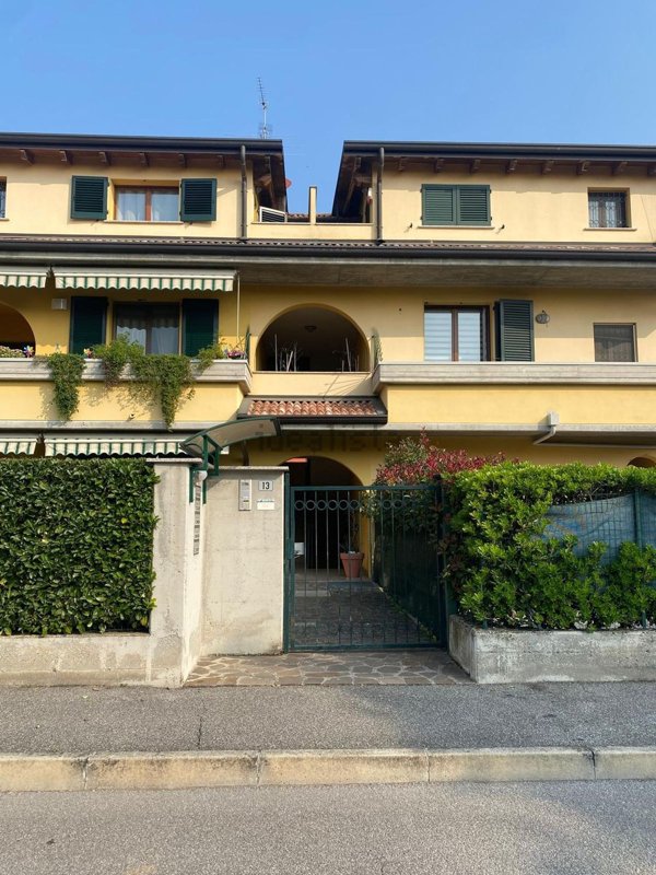 appartamento in vendita ad Inzago