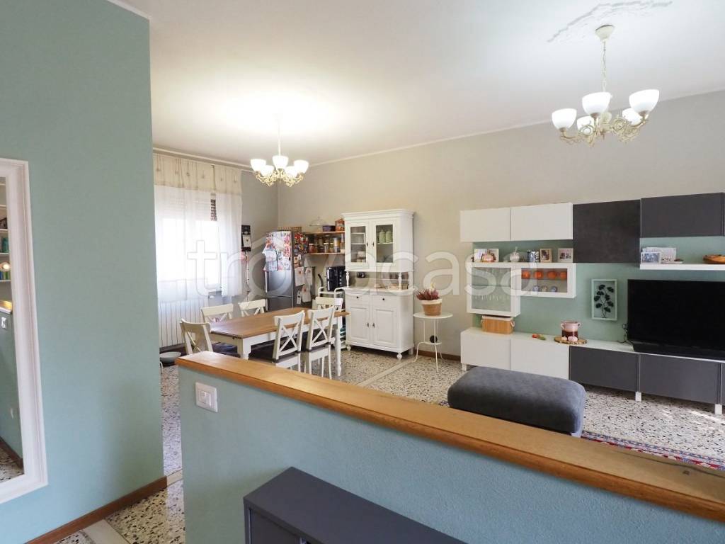 appartamento in vendita ad Inzago