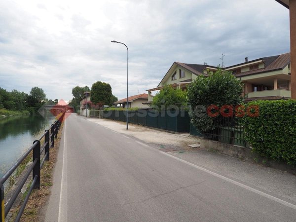 appartamento in vendita ad Inzago