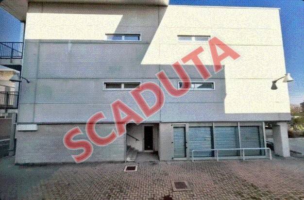 negozio in vendita ad Inzago