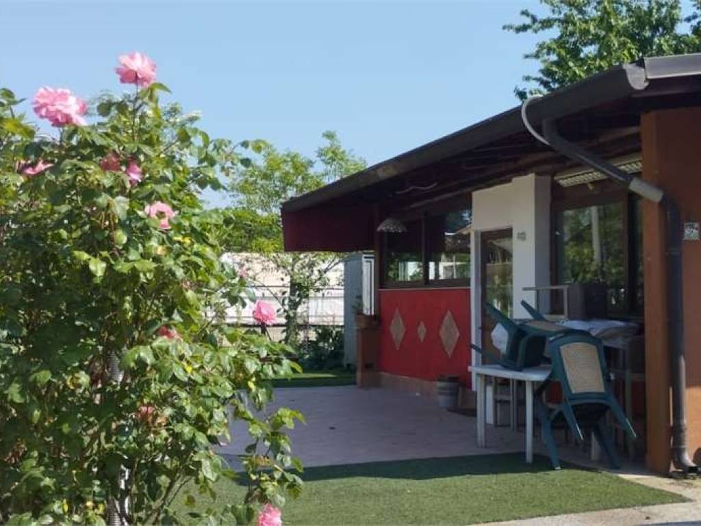 negozio in vendita ad Inzago