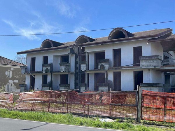 casa indipendente in vendita ad Inzago