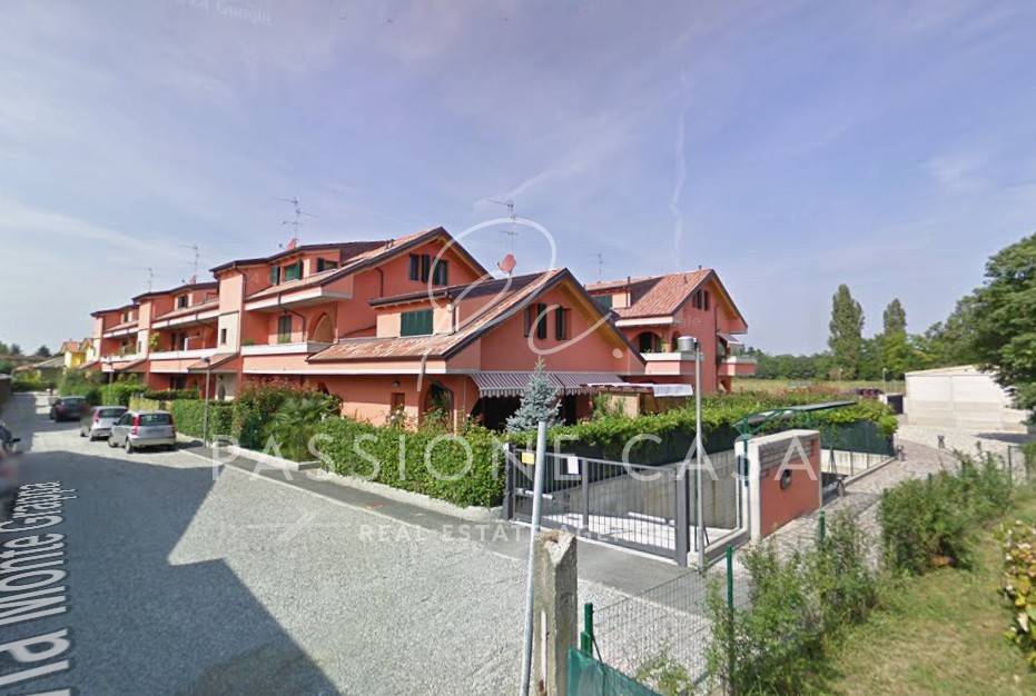 negozio in vendita ad Inzago