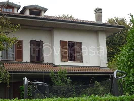 casa indipendente in vendita ad Inzago