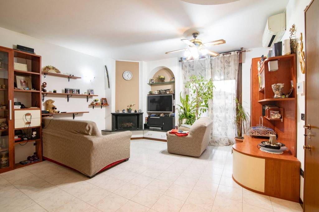 appartamento in vendita ad Inzago