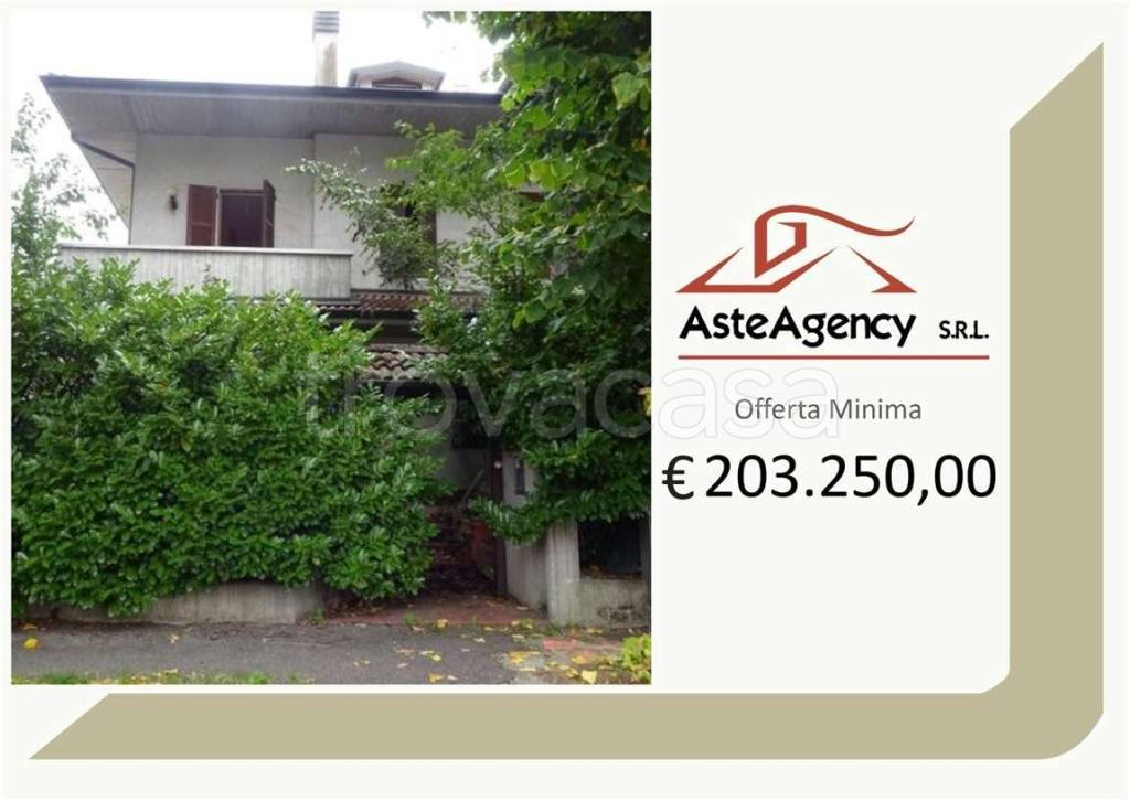 casa indipendente in vendita ad Inzago