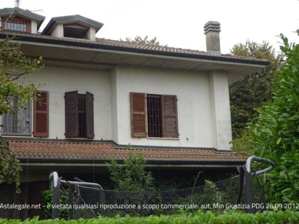 casa indipendente in vendita ad Inzago