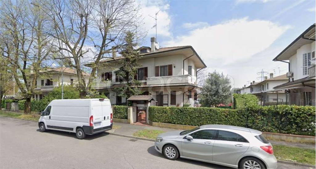 casa indipendente in vendita ad Inzago