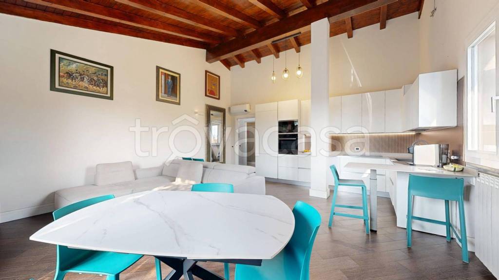 casa indipendente in vendita ad Inzago