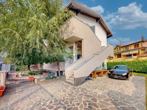 appartamento in vendita ad Inzago