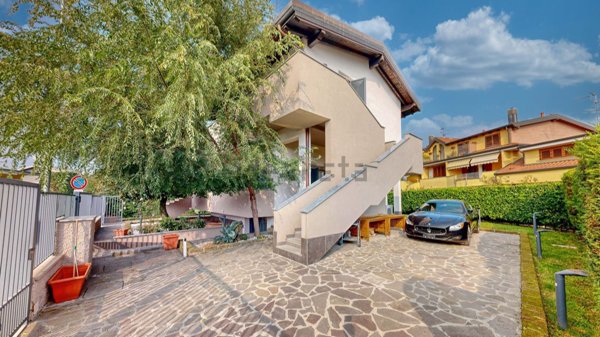 appartamento in vendita ad Inzago