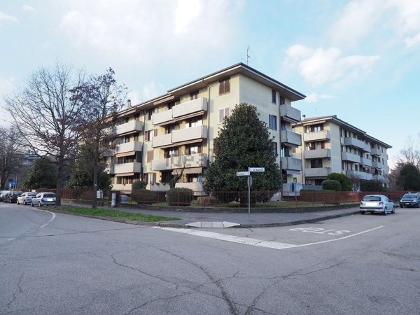 appartamento in vendita ad Inzago