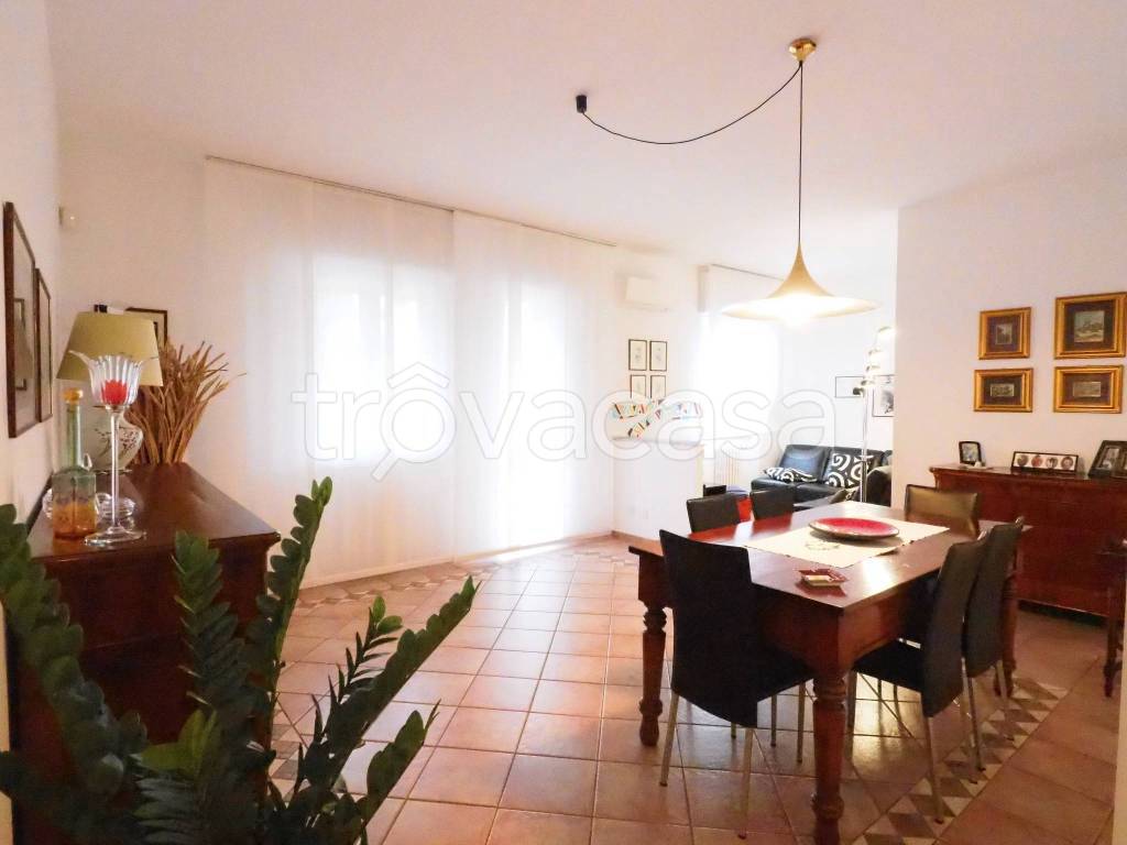 appartamento in vendita ad Inzago