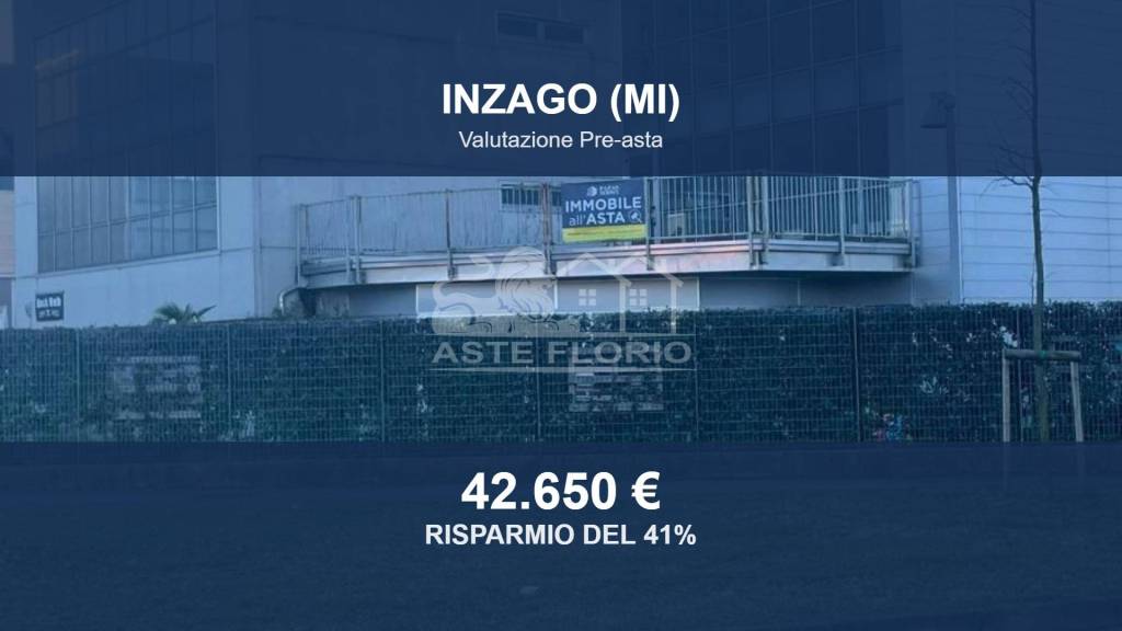 locale commerciale in vendita ad Inzago