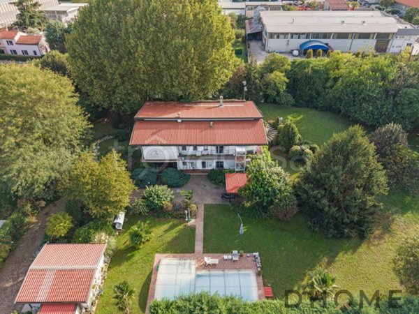 casa indipendente in vendita ad Inzago