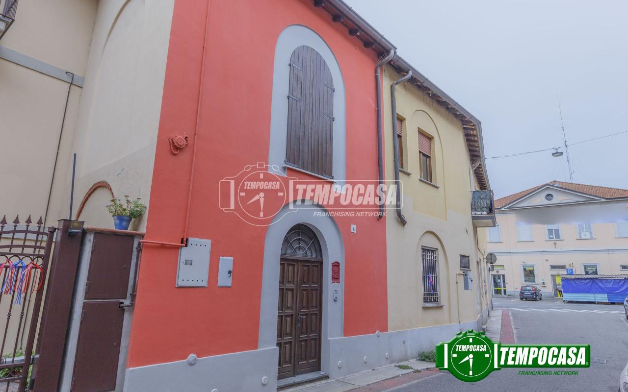 casa indipendente in vendita a Lacchiarella