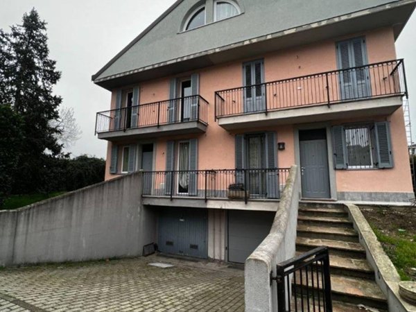 casa indipendente in vendita a Lacchiarella