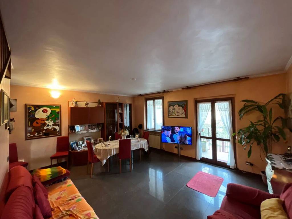 casa indipendente in vendita a Lacchiarella