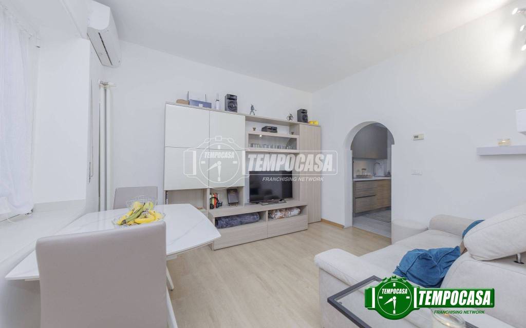 casa indipendente in vendita a Lacchiarella