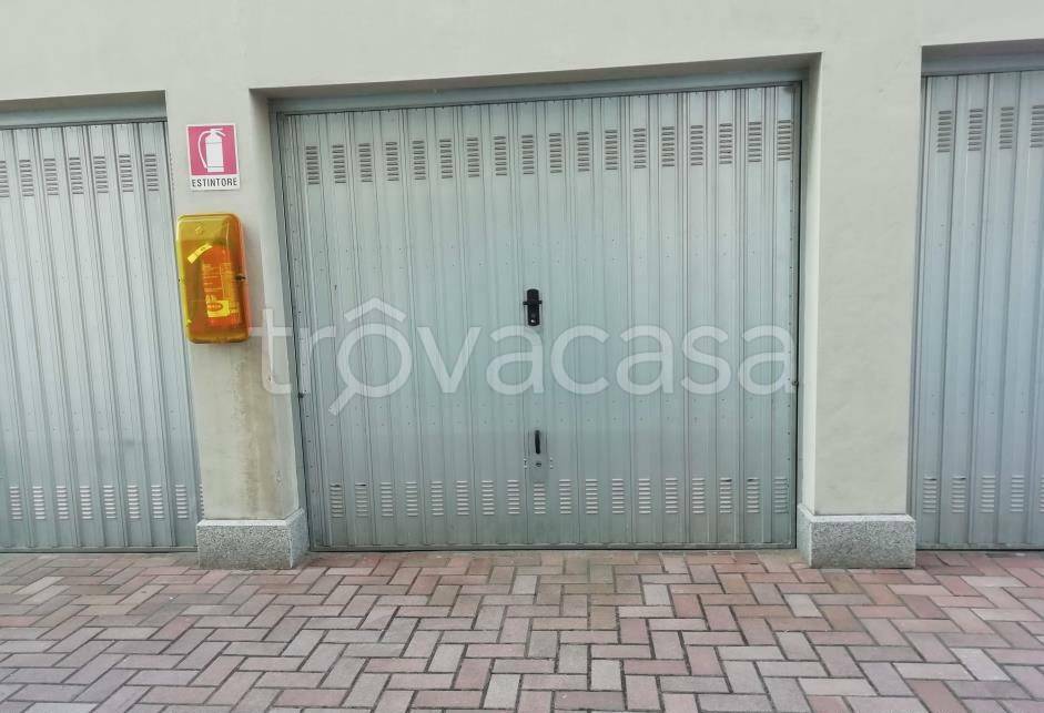 appartamento in vendita a Lacchiarella