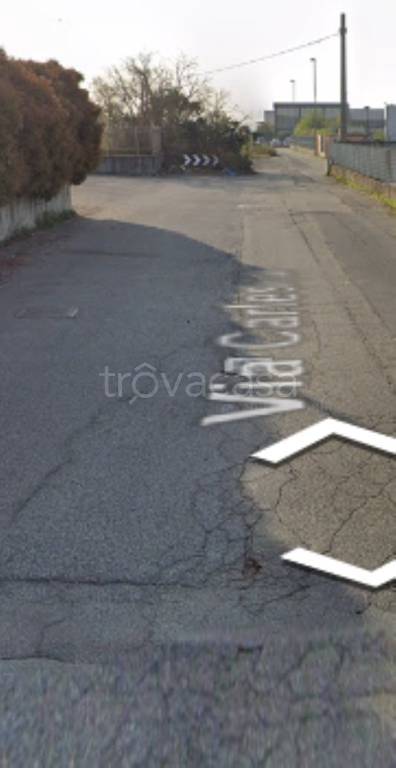 terreno edificabile in vendita a Lacchiarella