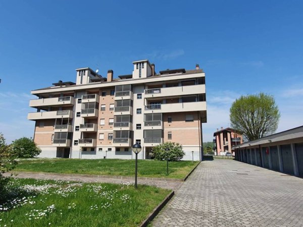 appartamento in vendita a Lacchiarella