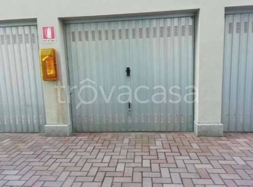 appartamento in vendita a Lacchiarella