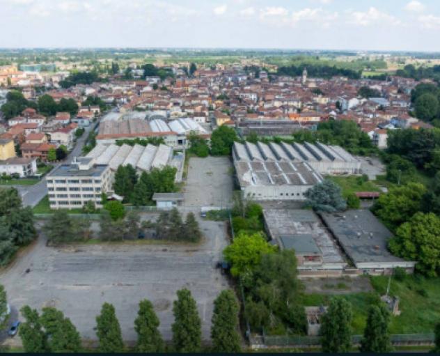 terreno edificabile in vendita a Lacchiarella