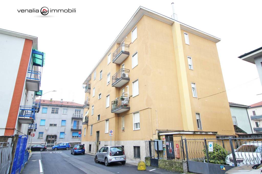 appartamento in vendita a Lacchiarella