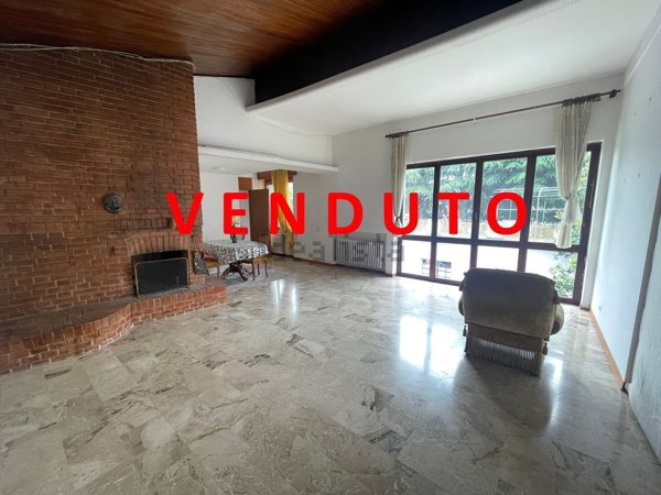 appartamento in vendita a Lacchiarella