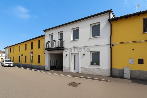 appartamento in vendita a Lacchiarella