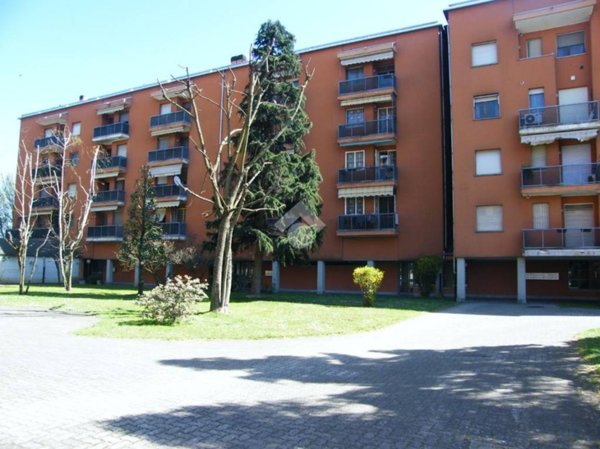 appartamento in vendita a Lacchiarella