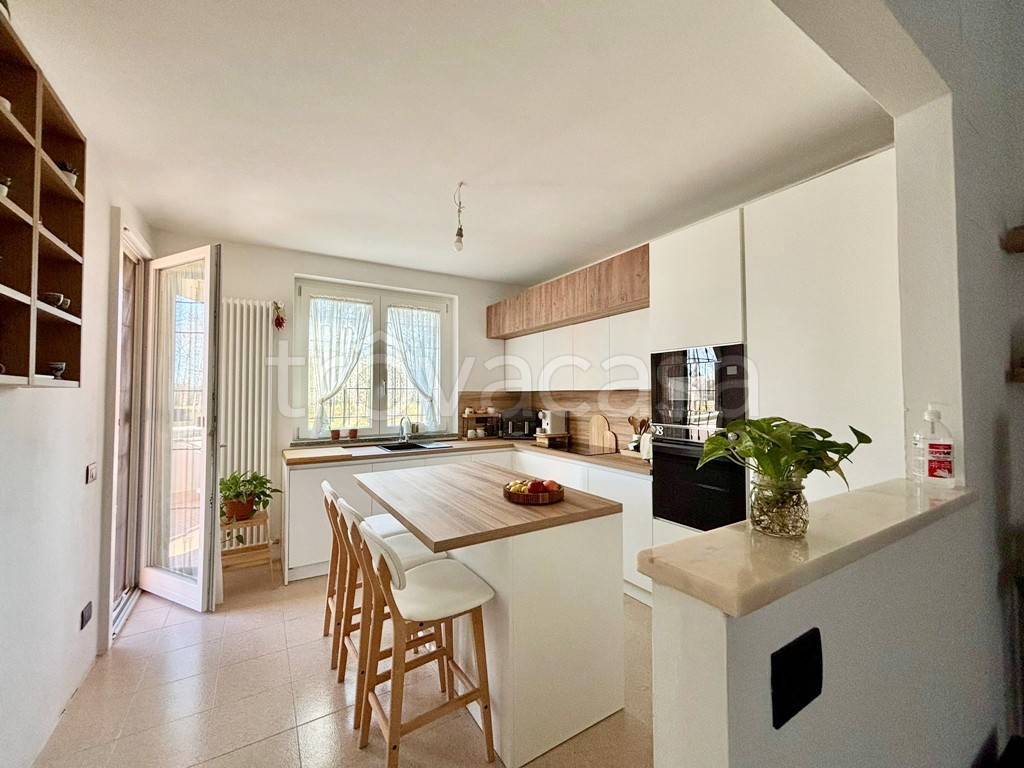 casa indipendente in vendita a Lacchiarella