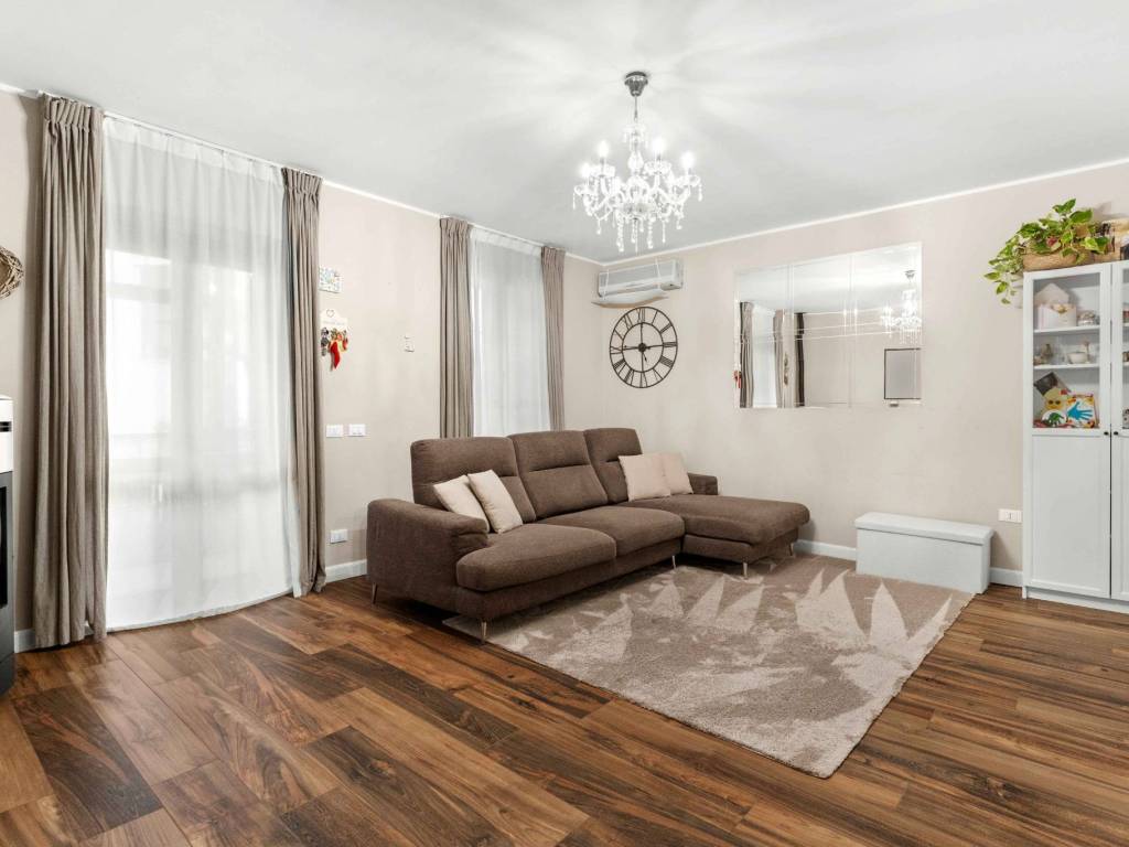 casa indipendente in vendita a Lacchiarella