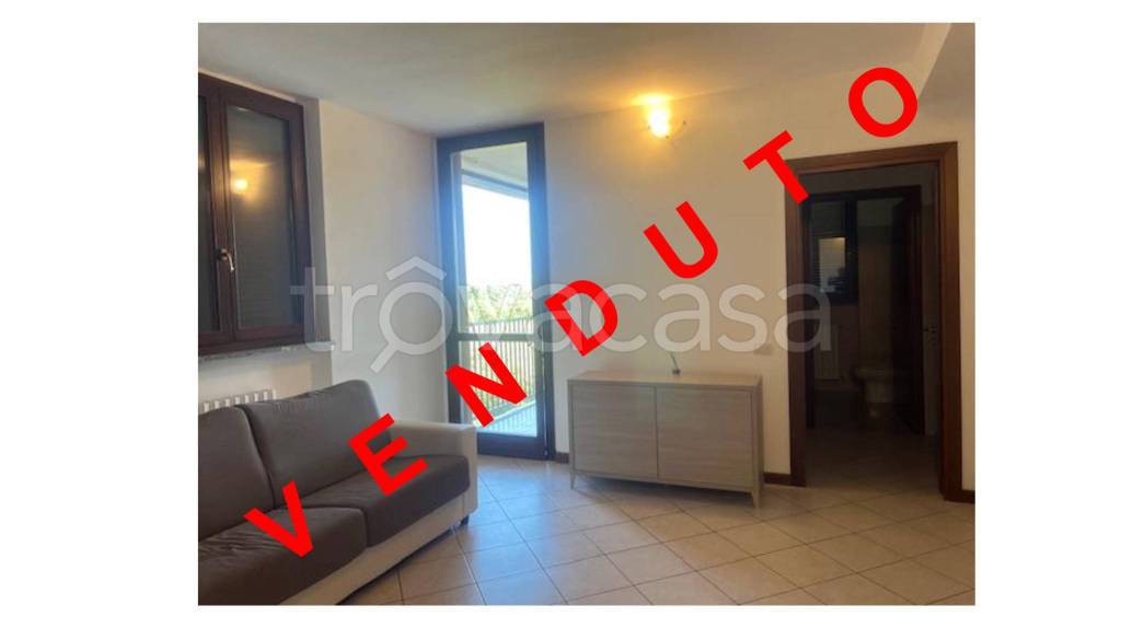 appartamento in vendita a Lacchiarella