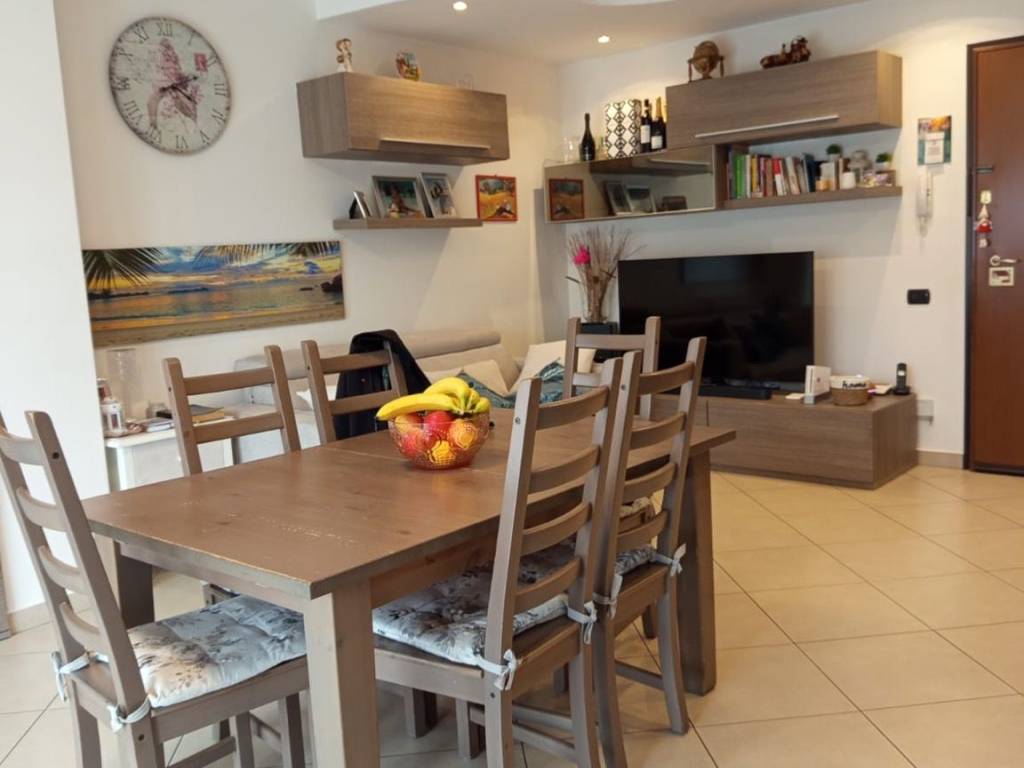 appartamento in vendita a Lacchiarella