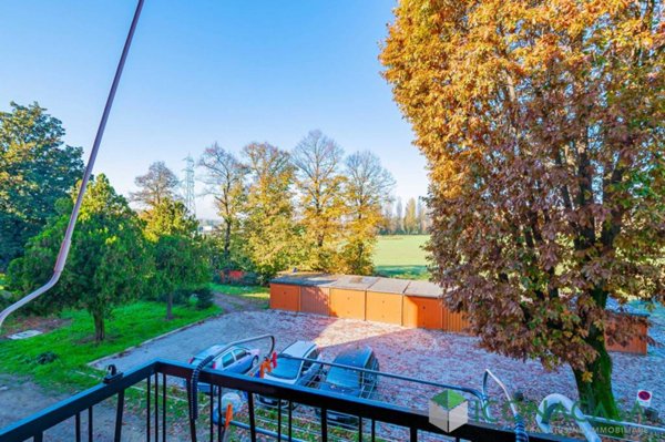 appartamento in vendita a Lacchiarella