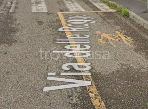 terreno edificabile in vendita a Lacchiarella