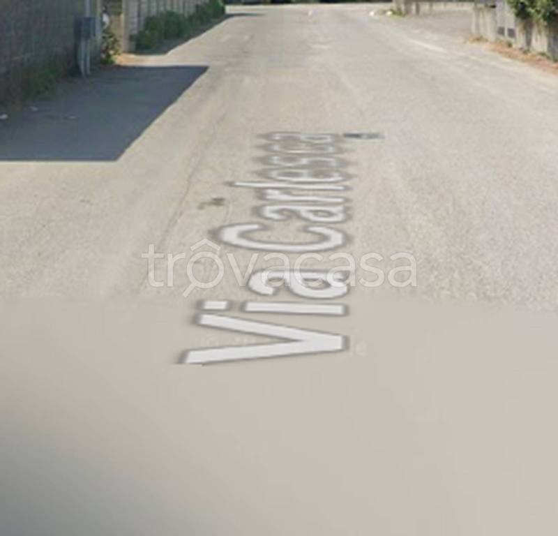 terreno edificabile in vendita a Lacchiarella