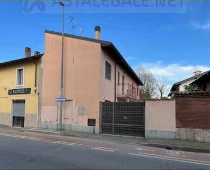 appartamento in vendita a Lacchiarella