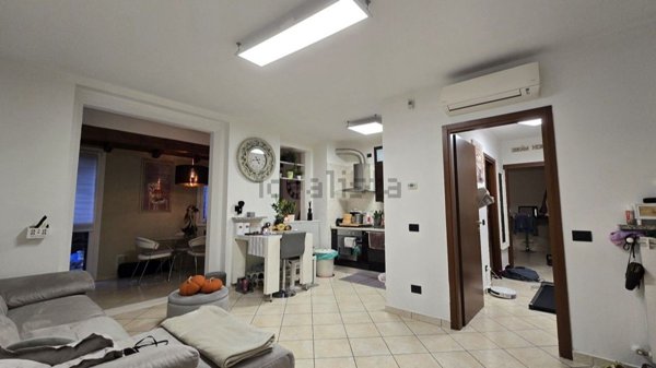 appartamento in vendita a Lacchiarella