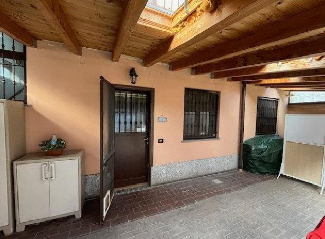 appartamento in vendita a Lacchiarella