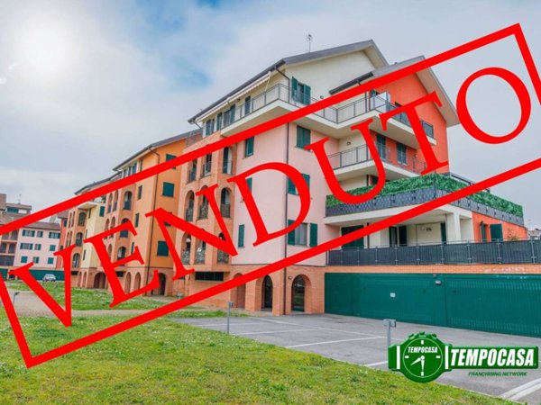 appartamento in vendita a Lacchiarella